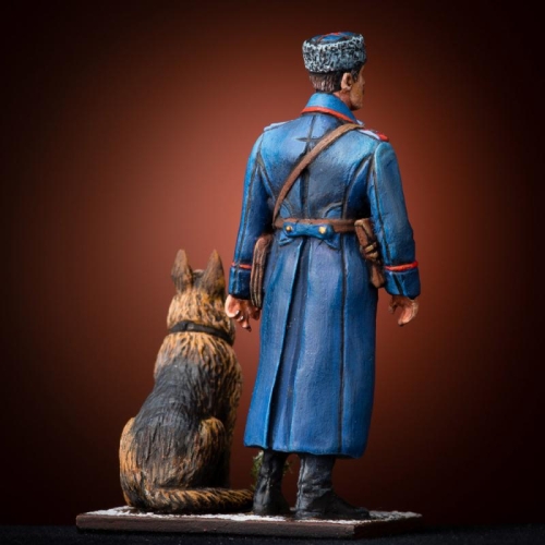Картинка Оловянная миниатюра Старшина милиции - проводник служебной собаки в зимней форме одежды образца 1947 года Балтийская коллекция солдатиков ПР-49-01 2424680007162 фото 4
