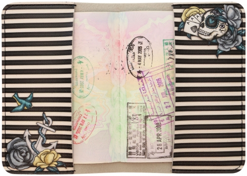 Картинка Набор Обложка на паспорт и бирка на багаж Gorjuss Black Pearl Santoro London SL1079GJ01 5018997633311 фото 3