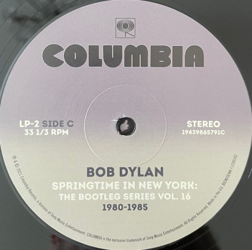 Картинка Bob Dylan Springtime In New York The Bootleg Series Vol. 16 (1980-1985) (2LP) Sony Music 401607 194398657912 фото 6